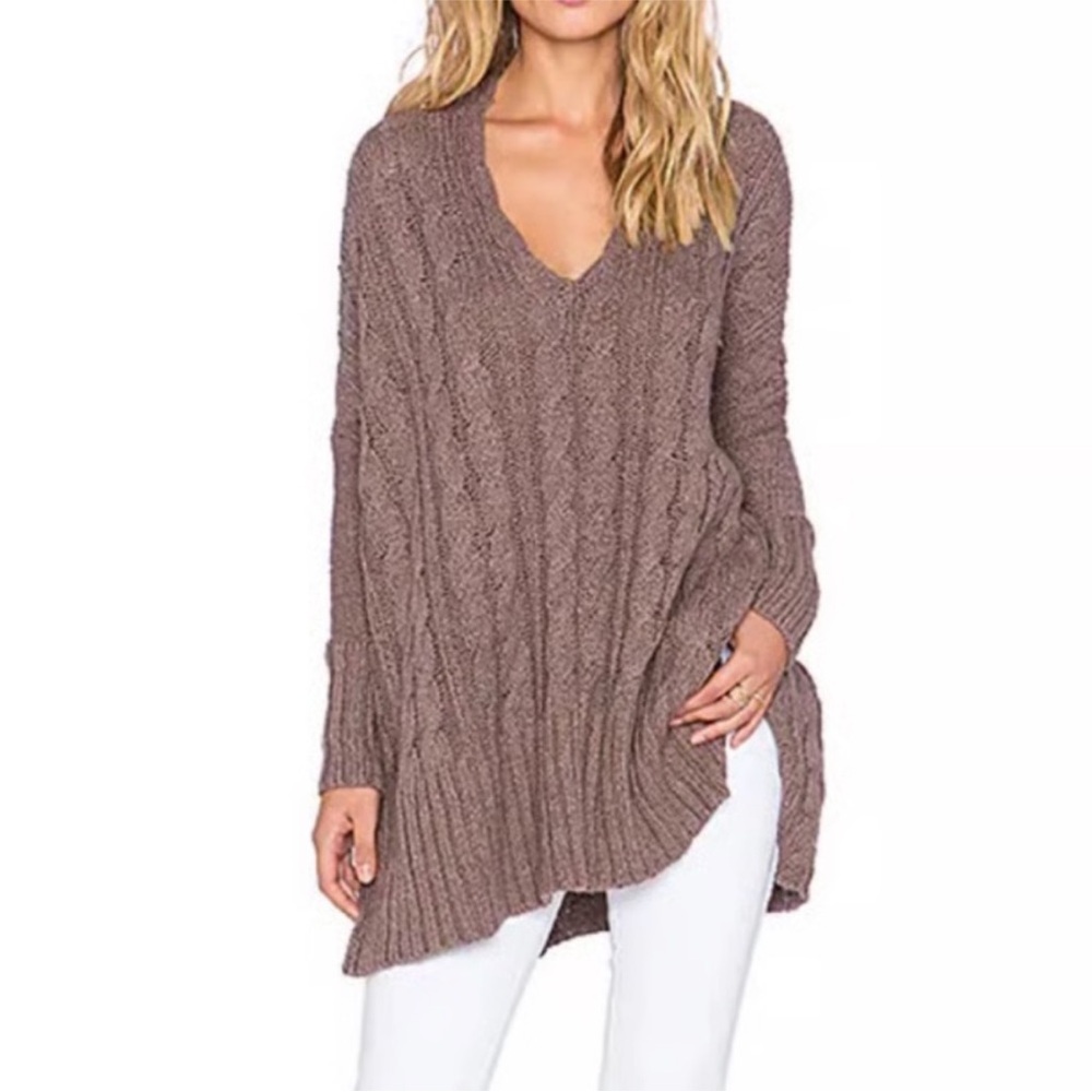 Free People Easy Cable Knit Deep V-neck knit sweater tunic in Mushroom Size L - Picture 2 of 7